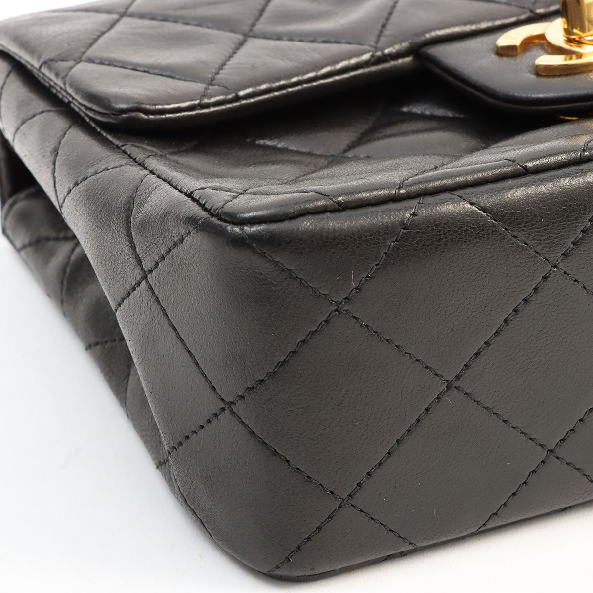1995 Classic Flap Chain Bag Mini Black