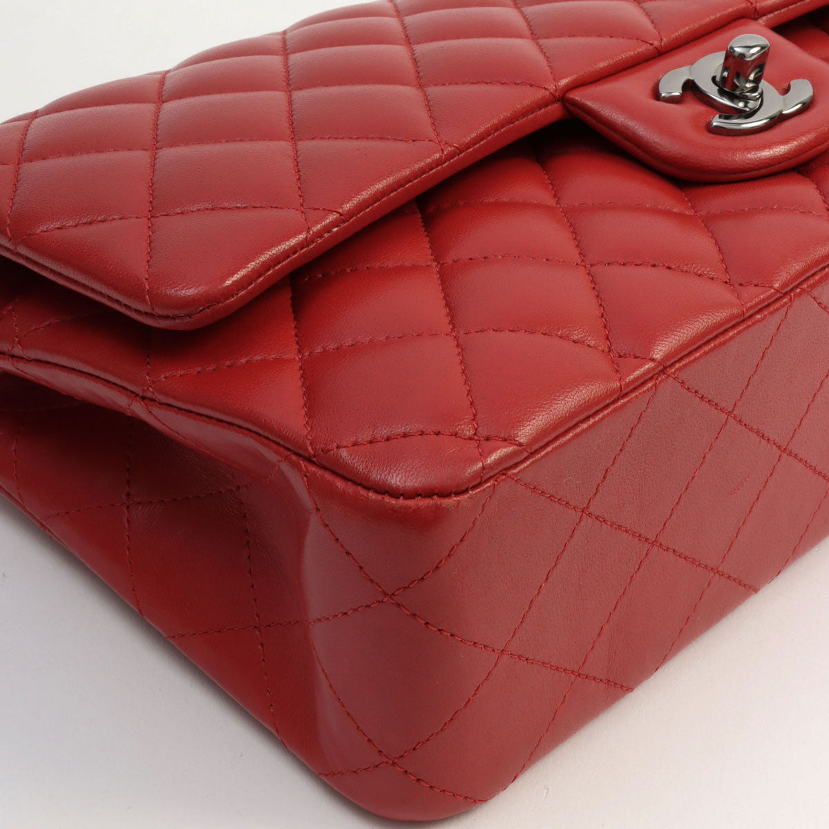 2014年頃製 クラシックフラップチェーンバッグ25cm レッド