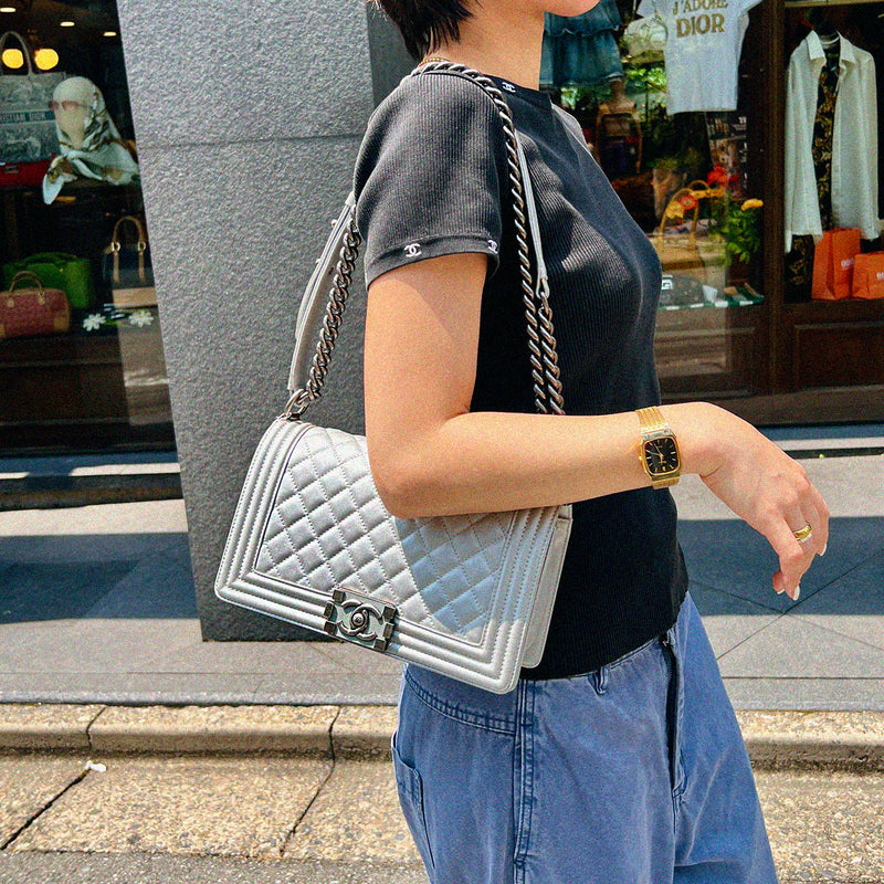 2014 Caviar Skin Boy Chanel Chain Shoulder Bag Silver
