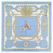 Carré 90 LVDQVICVS MAGNVS Pattern Scarf Light Blue/Multi