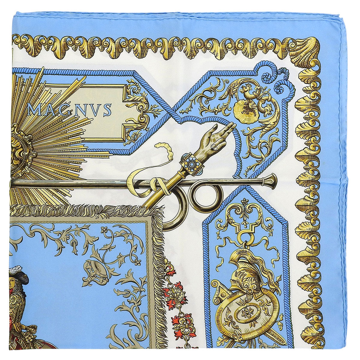 Carré 90 LVDQVICVS MAGNVS Pattern Scarf Light Blue/Multi
