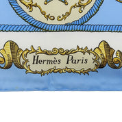 Carré 90 LVDQVICVS MAGNVS Pattern Scarf Light Blue/Multi