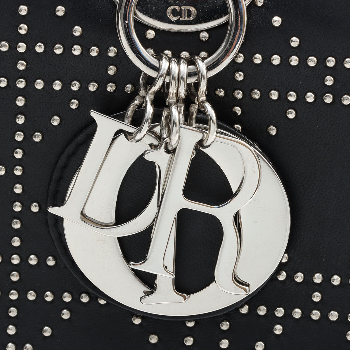 黑色皮革铆钉中号 Lady Dior 手袋