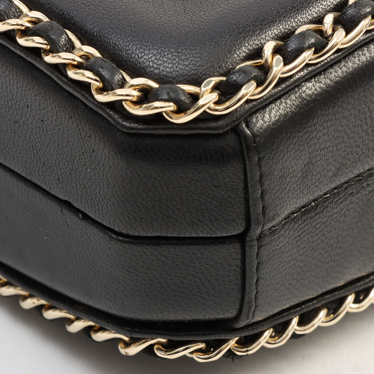 circa 2011 CC Mark Clasp Mini Chain Shoulder Bag Black