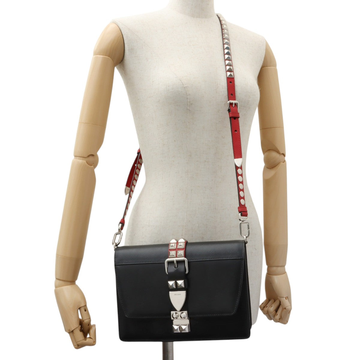 Studded Logo Plate Shoulder Bag Black/Red