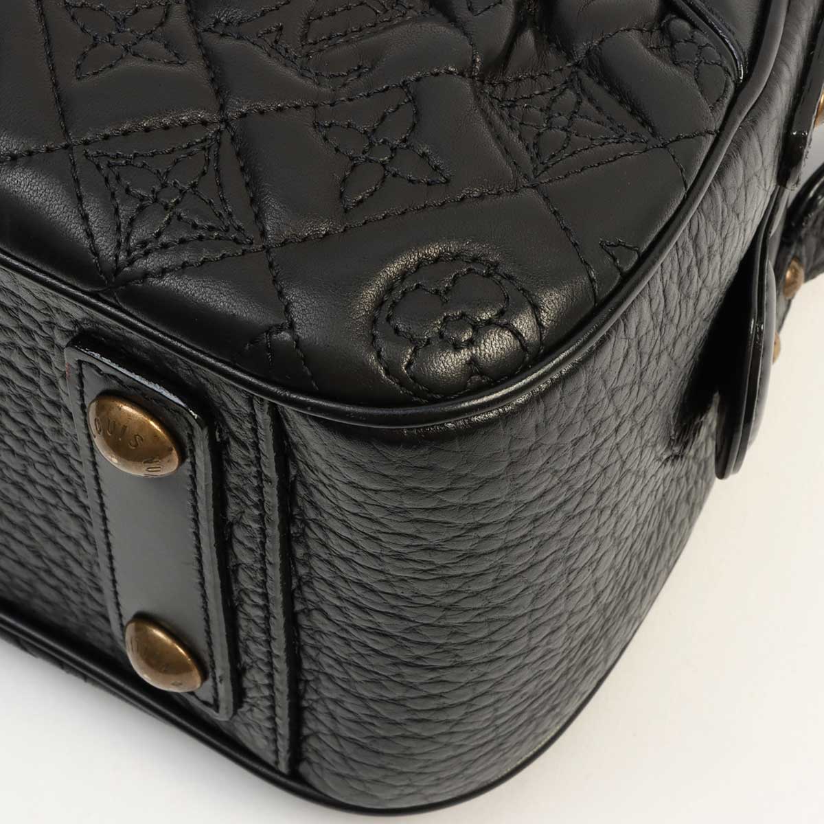 2005 Monogram Vienna Clara Noir