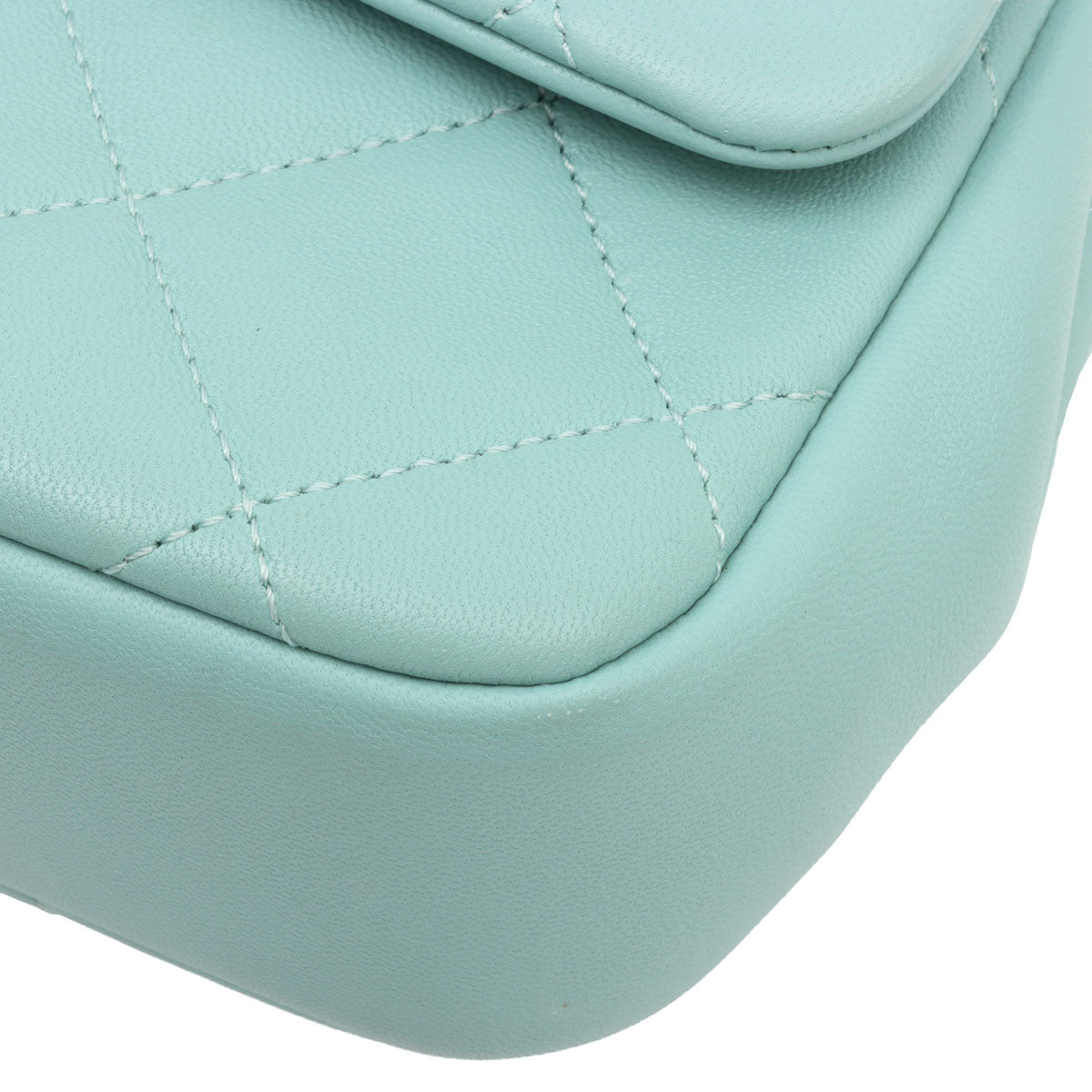 2019 Matelasse Stitch CC Turnlock 2-Way Bag, Mint Blue