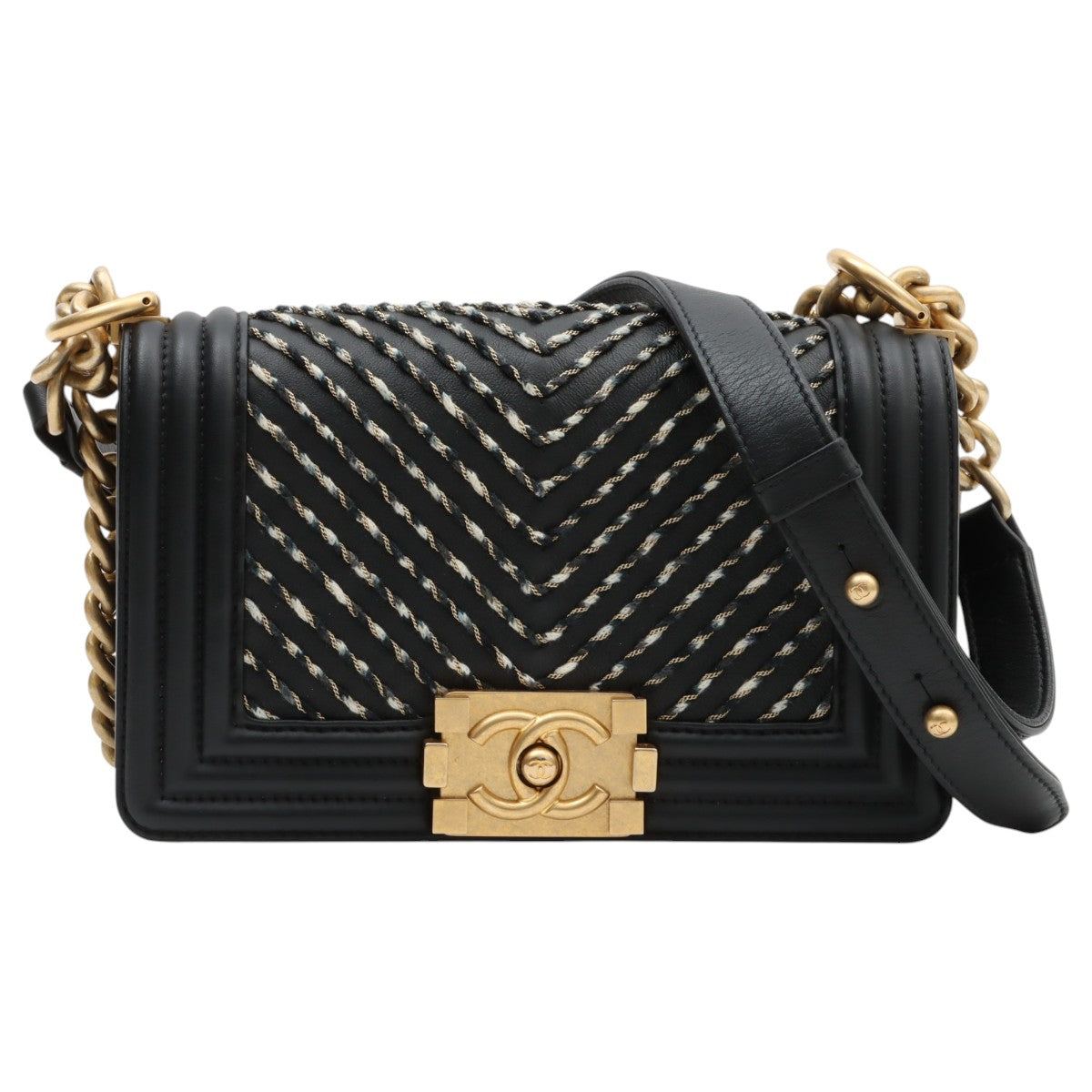 Circa 2018 Chevron Design Boy Chanel Chain Shoulder Bag Black