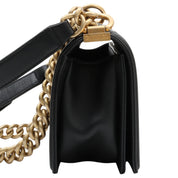 Circa 2018 Chevron Design Boy Chanel Chain Shoulder Bag Black