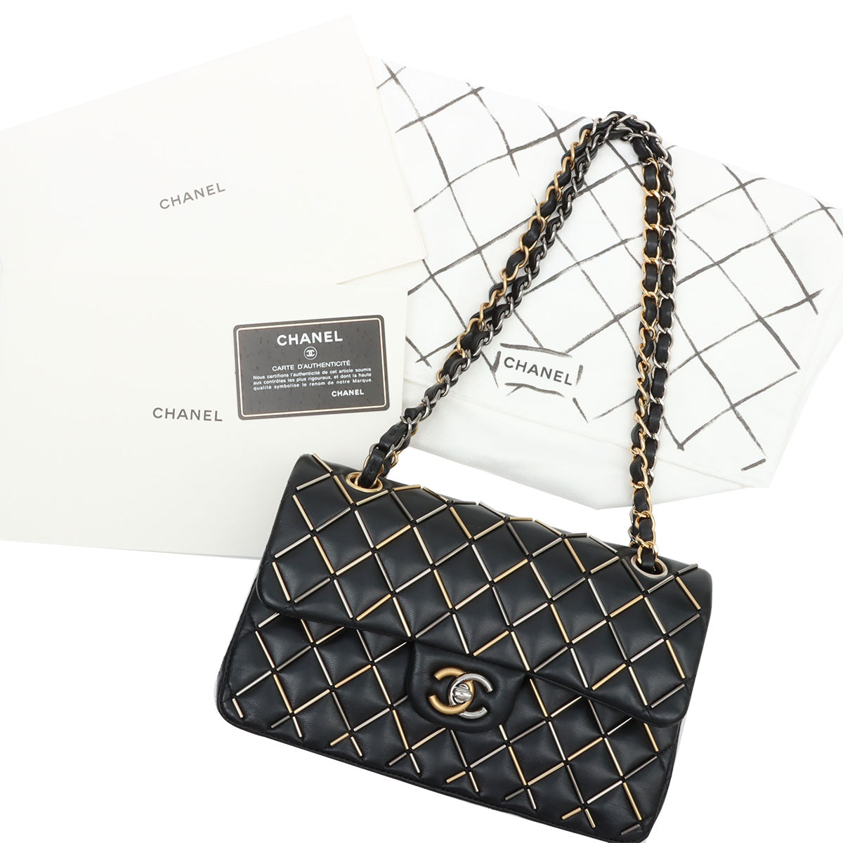 2020s design classic flap chain bag 23cm black