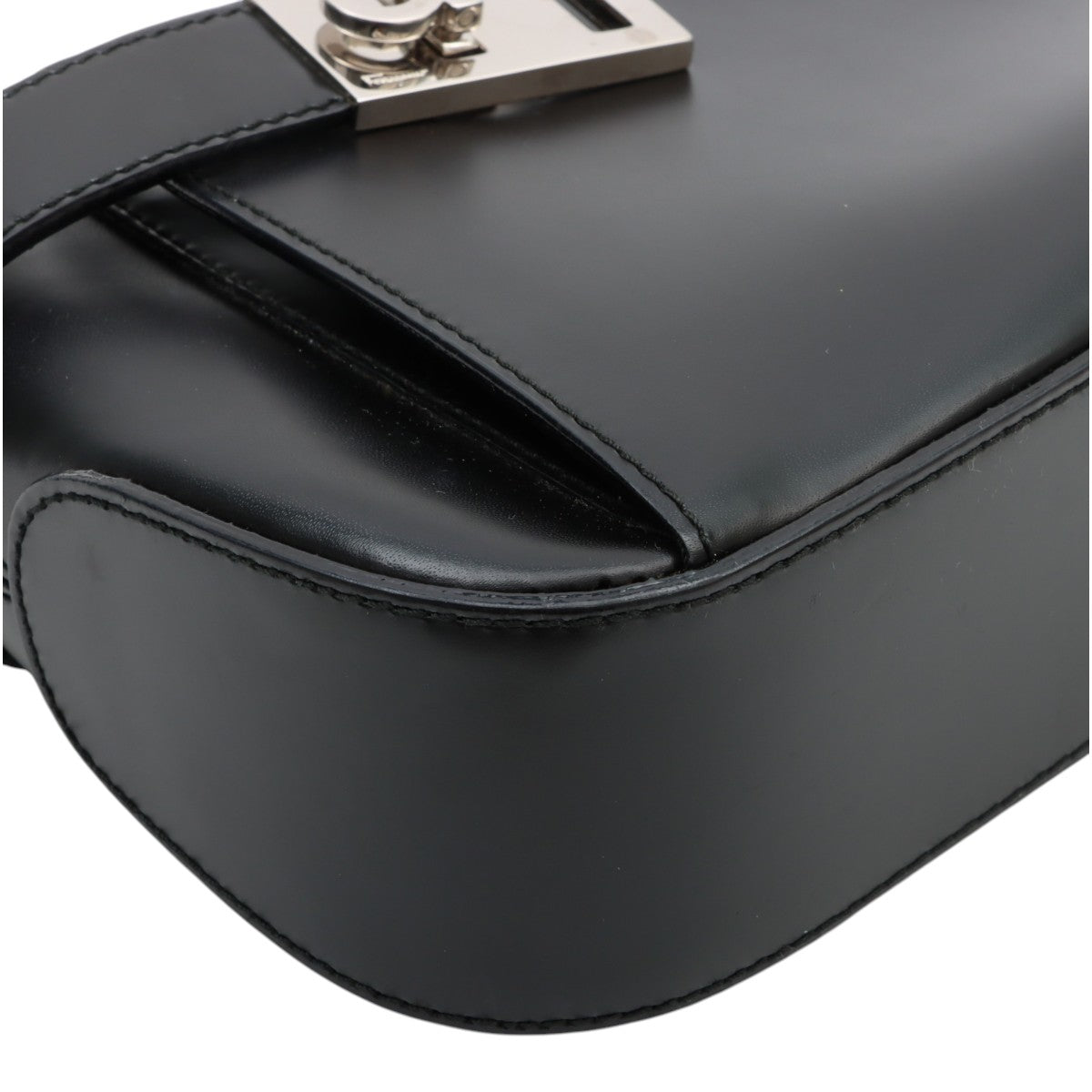 Gancini Plate One-Shoulder Bag in Black