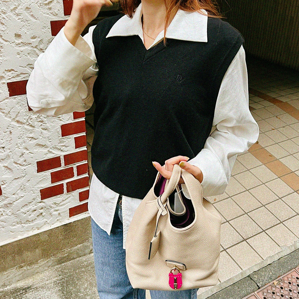 Cashmere Logo Embroidered Knit Vest #M Black
