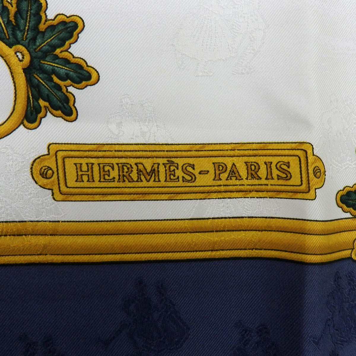 Carré 90 Joies d'Hiver Scarf White/Navy/Multicolor