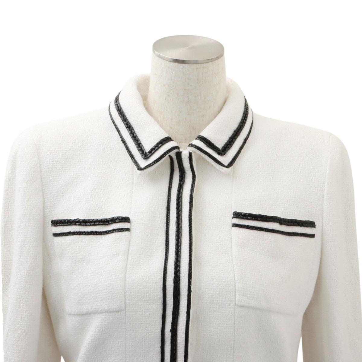 1995 Tweed CC Mark Button Cropped Jacket #38 White