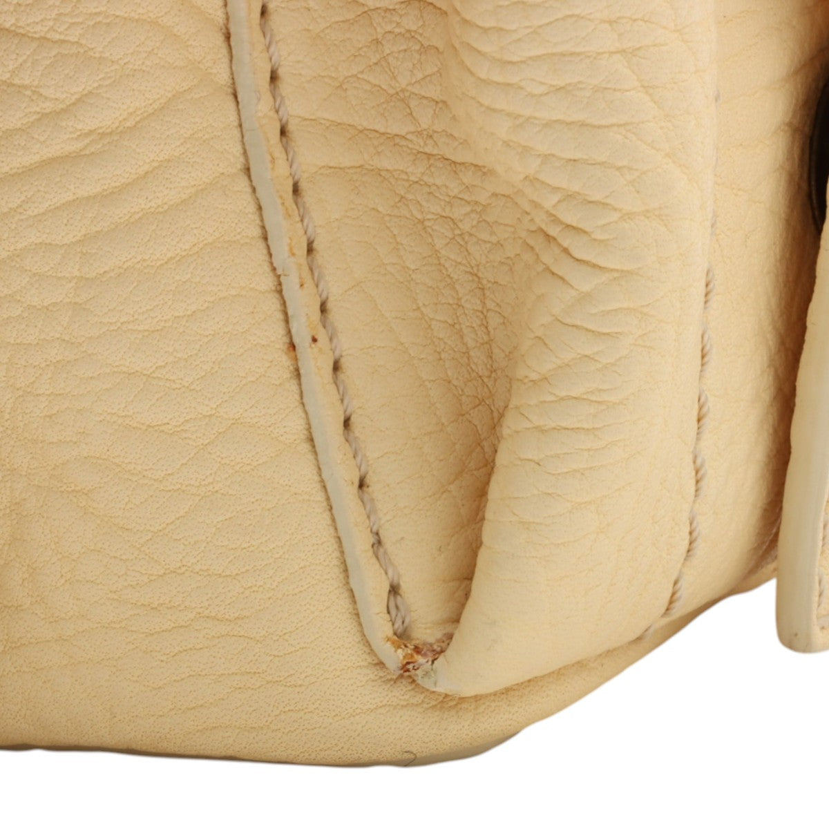 Round Macadam Plate Shoulder Bag - Cream Yellow