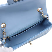2020年頃製 マトラッセステッチCCターンロックチェーンショルダーバッグ アイスブルー