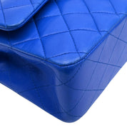 2009年頃製 クラシックフラップチェーンバッグ25cm ブルー