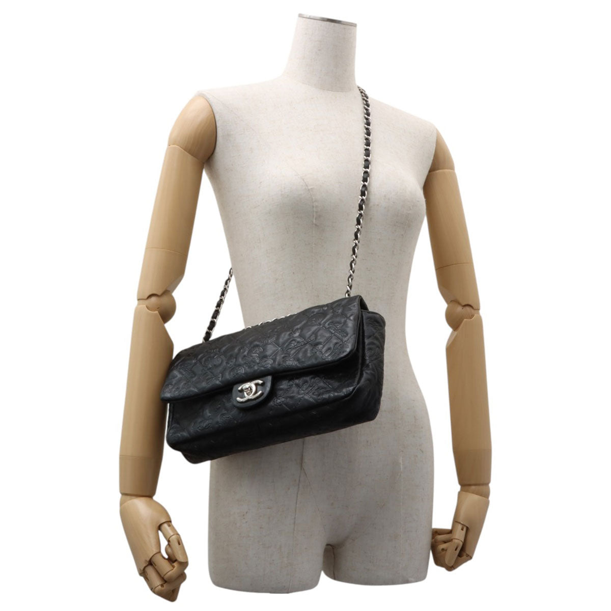 Circa 2010 Icon Pattern CC Mark Chain Bag Black