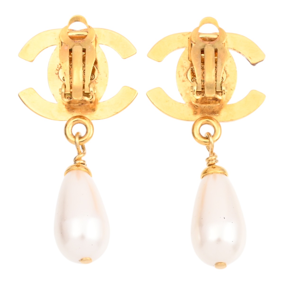 1996 CC Mark Pearl Swing Earrings Gold