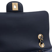 2018年頃製 クロコダイルクラシックフラップチェーンバッグ25cm ネイビー