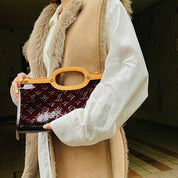 2007年产 Monogram Vernis Roxbury Drive 两用包 Amarante
