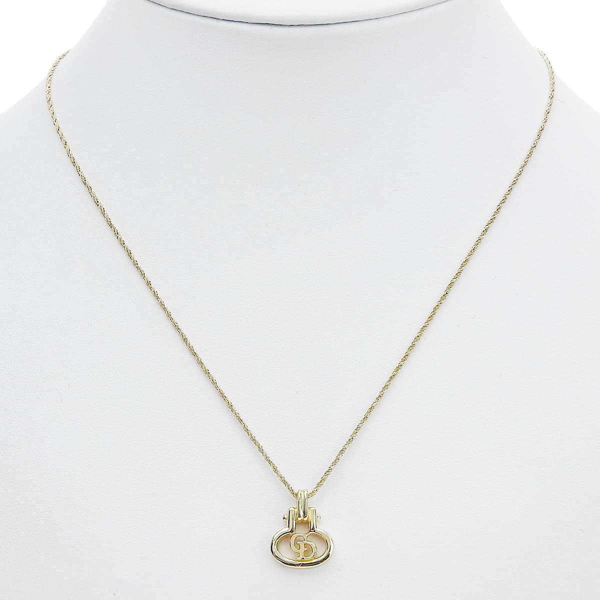 Circle Logo Plate Necklace Gold