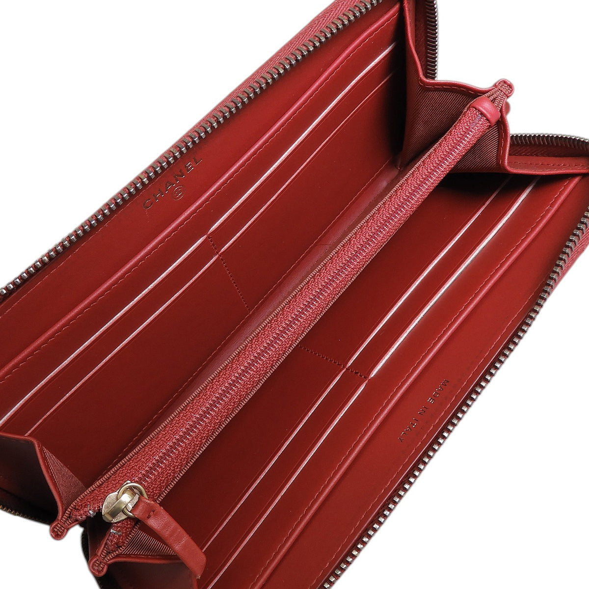Circa 2015 2.55 Matelassé Stitch Long Wallet Red
