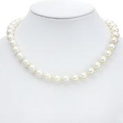 Pearl Design Necklace White