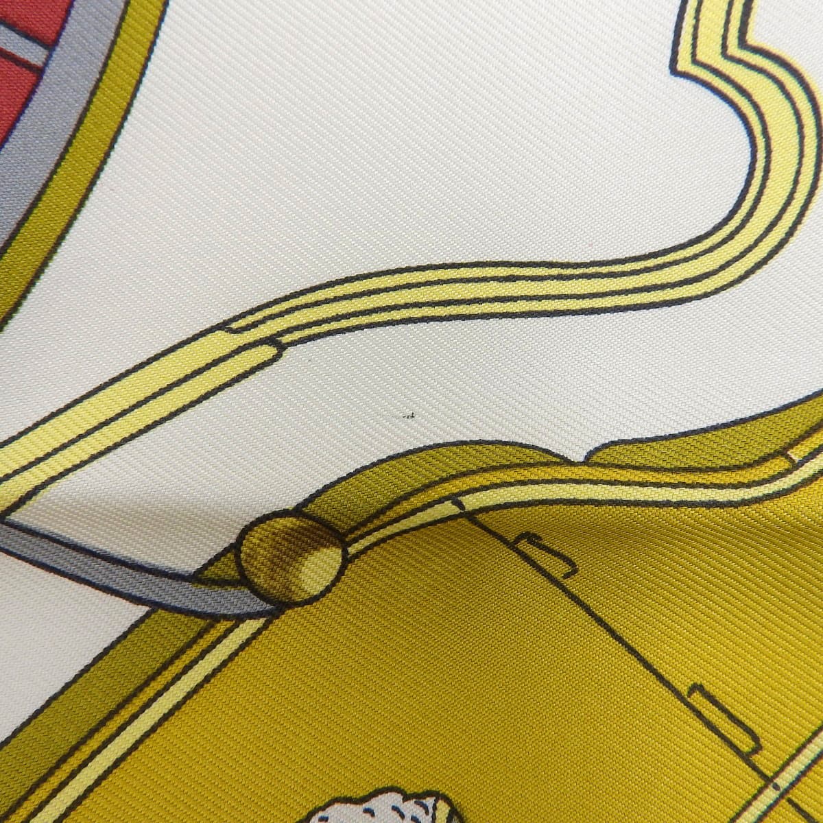 カレ90 Springsパターンスカーフ レッド/ホワイト