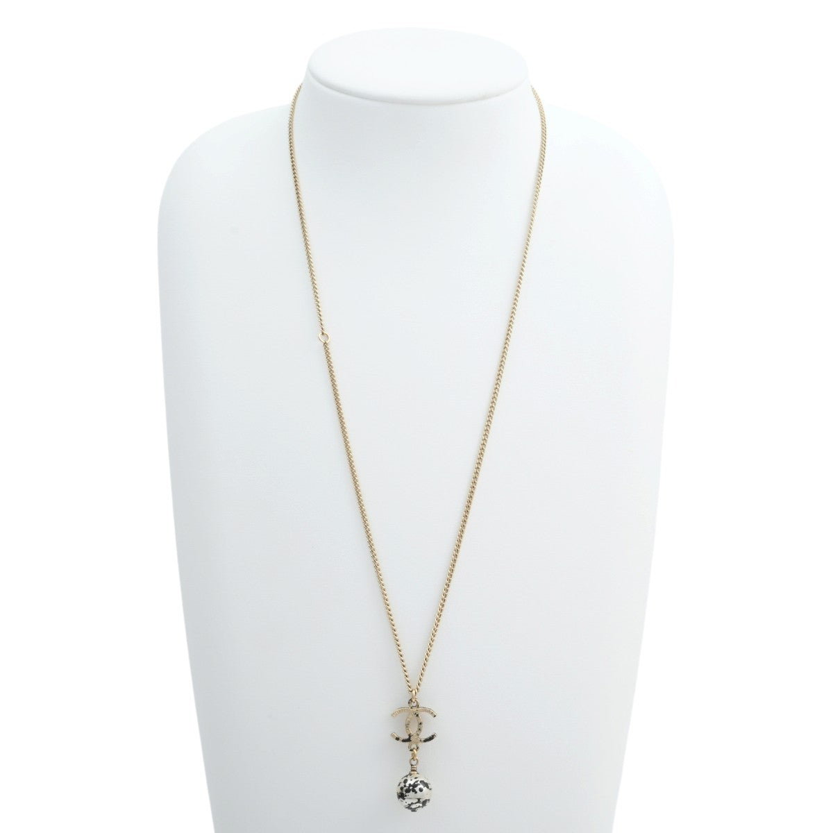 2013 CC Mark Plate Swing Pearl Necklace Gold/Black