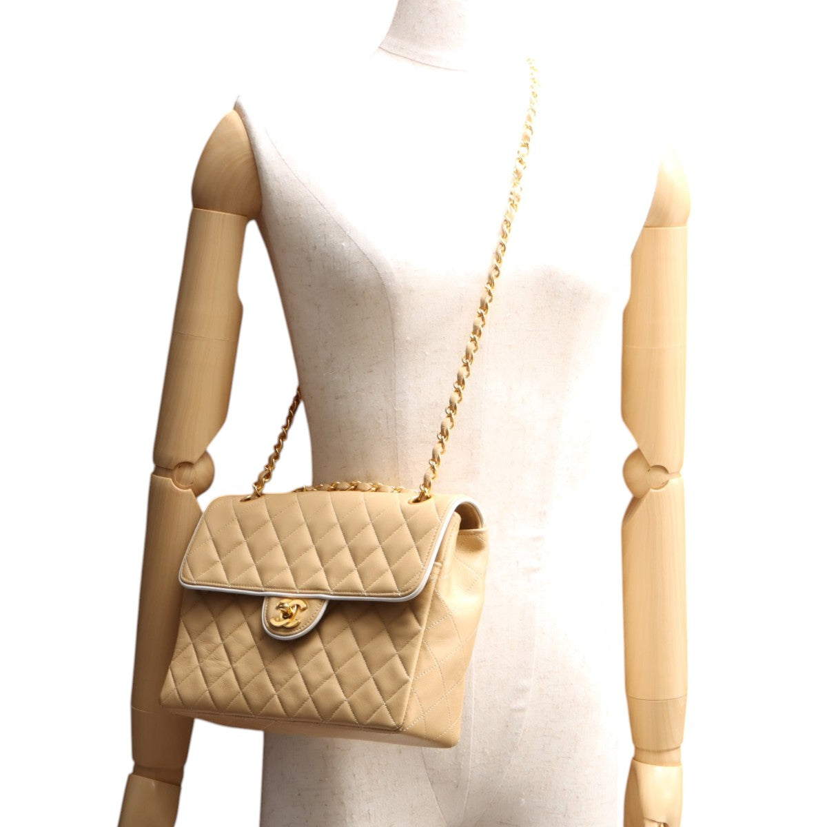 Circa 1990 Two-Tone CC Turn-Lock Chain Shoulder Bag Beige