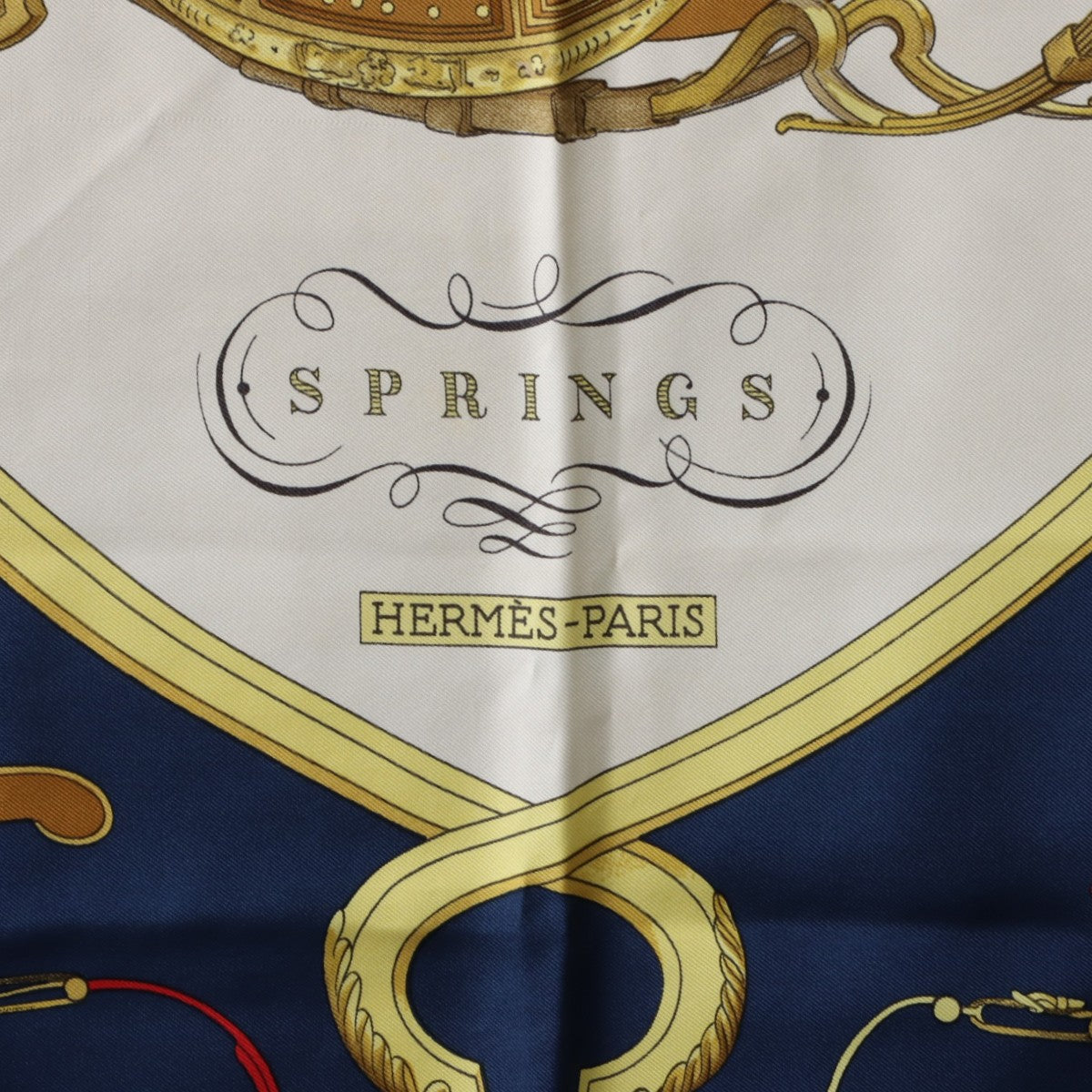 カレ90 SPRINGSパターンスカーフ ネイビー