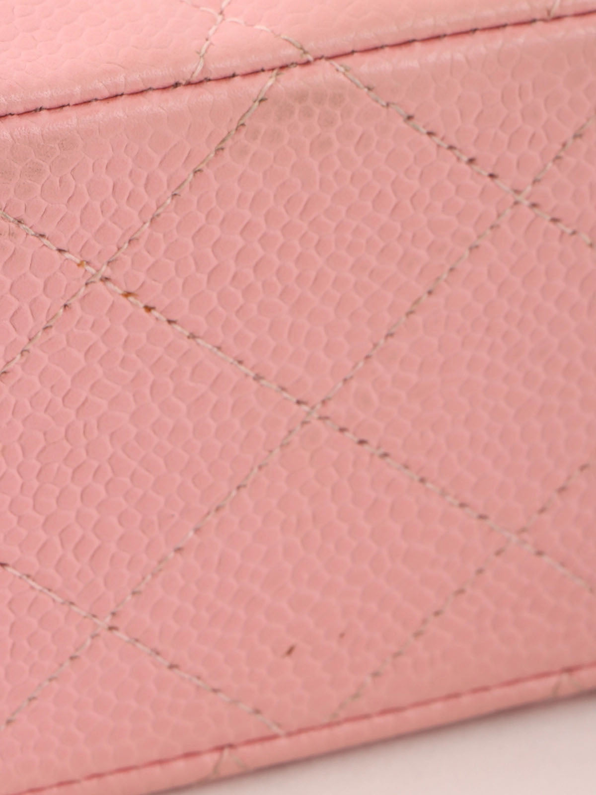 2004 Caviar Skin Classic Flap Chain Bag 25cm Pink