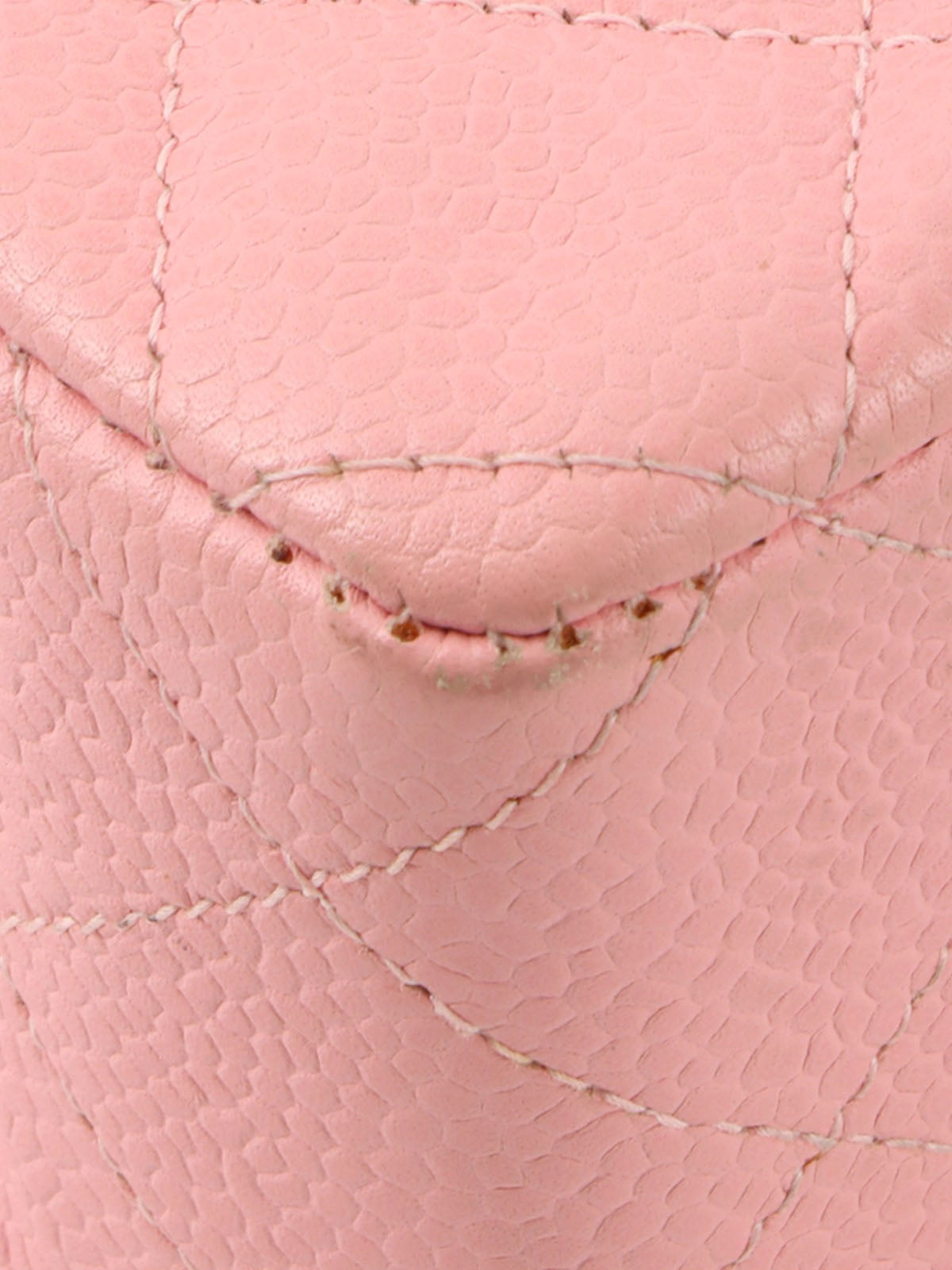 2004 Caviar Skin Classic Flap Chain Bag 25cm Pink