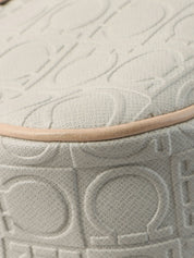 Gancini pattern shoulder bag in gray/beige