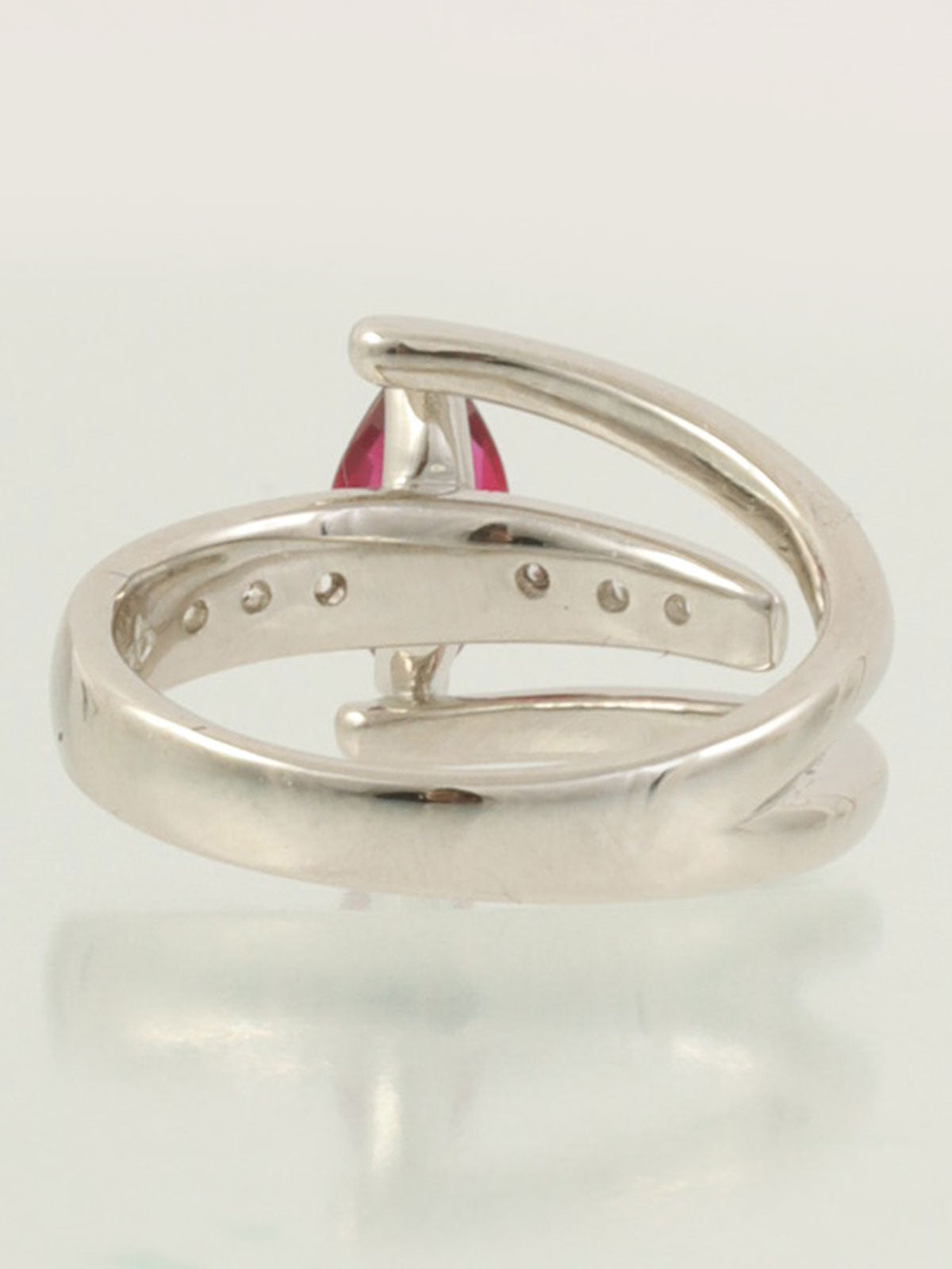 プラチナルビーダイヤモンドリング レッド/シルバー