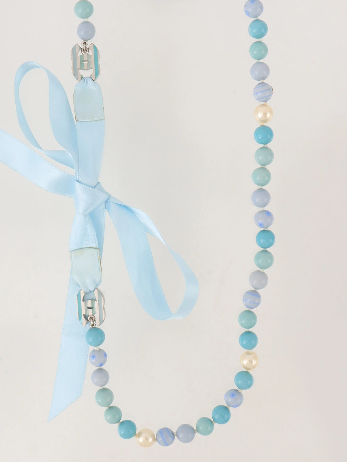 2005 Pearl CC Mark Plate Ribbon Necklace in Silver/Light Blue/White