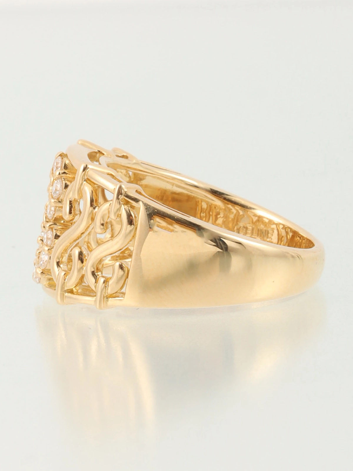 18K Gold Diamond Design Cutout Ring