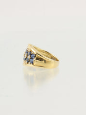 18K Sapphire and Diamond Flower Design Ring in Gold/Blue