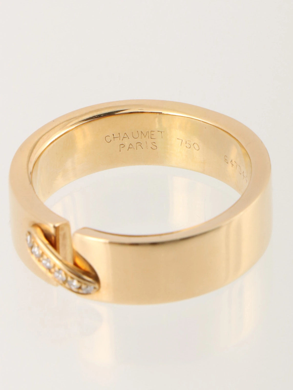 18K Gold Diamond Ring