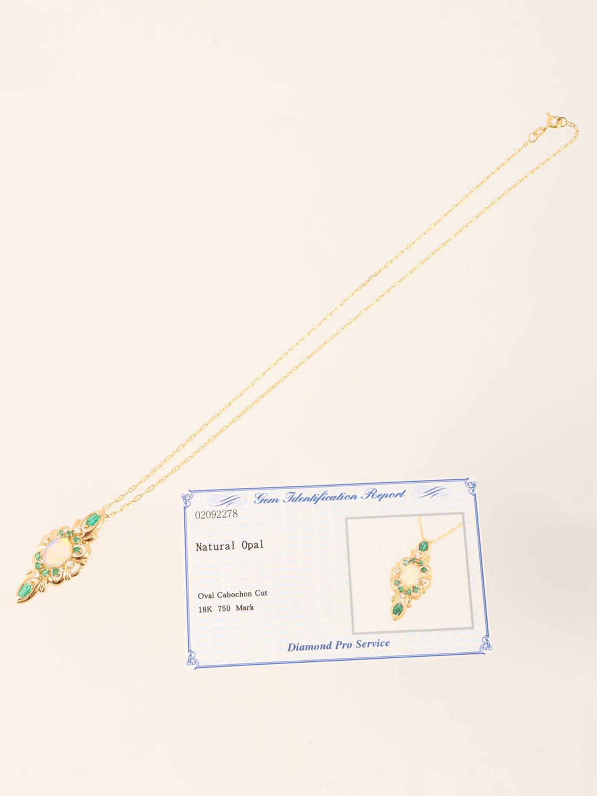 18K Gold Opal Design Necklace