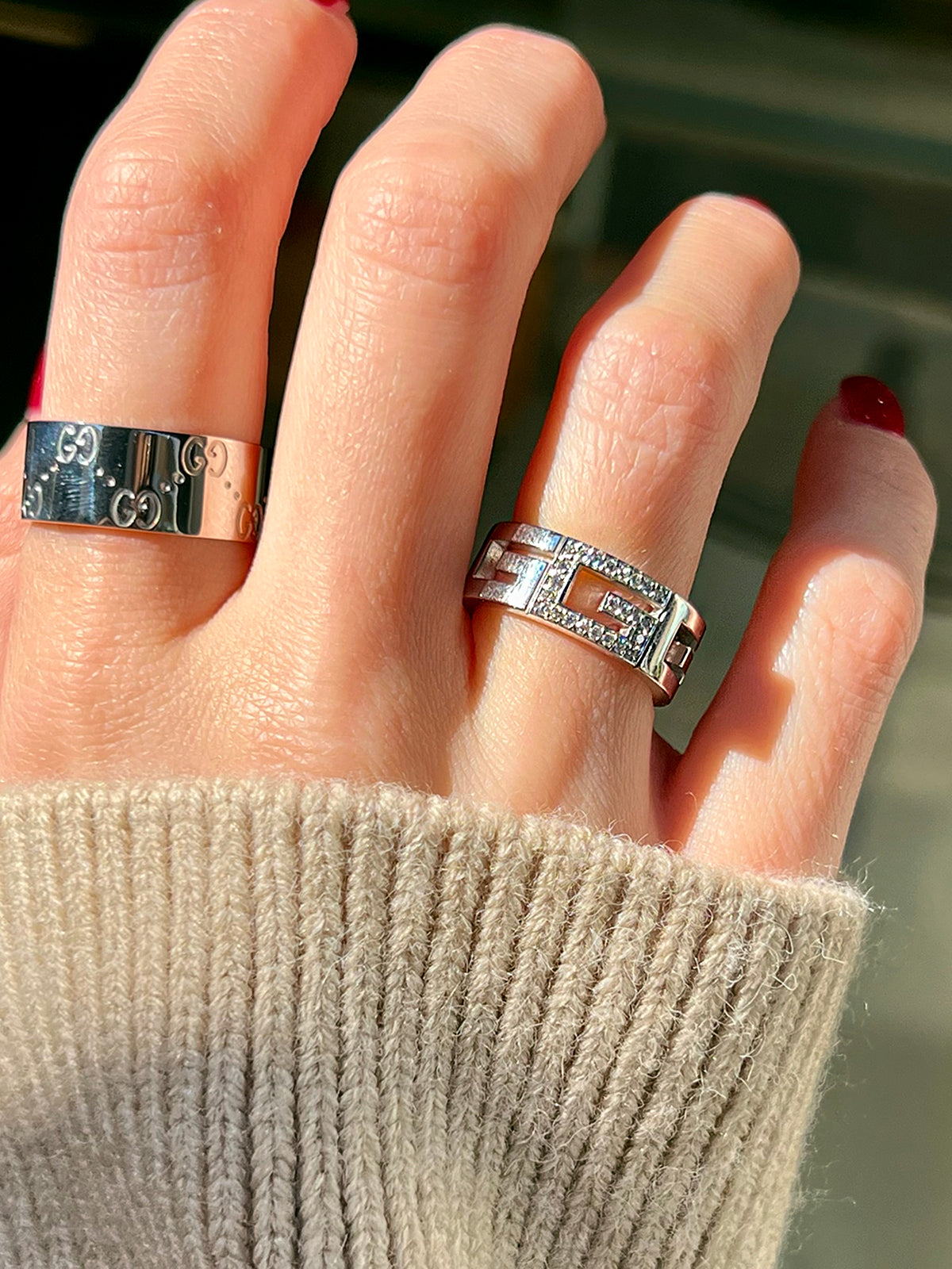 18K Diamond G Logo Ring in Silver