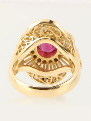 18Kダイヤモンドルビーオーバルデザインリング ゴールド/チェリーレッド