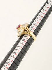 18Kダイヤモンドルビーオーバルデザインリング ゴールド/チェリーレッド