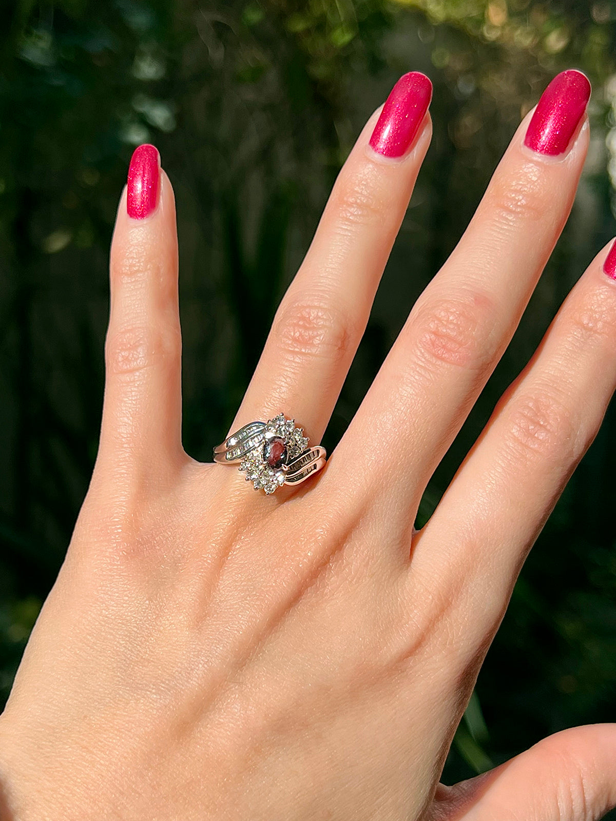 Platinum Alexandrite Diamond Design Motif Ring Blue/Silver