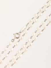 White platinum pearl necklace