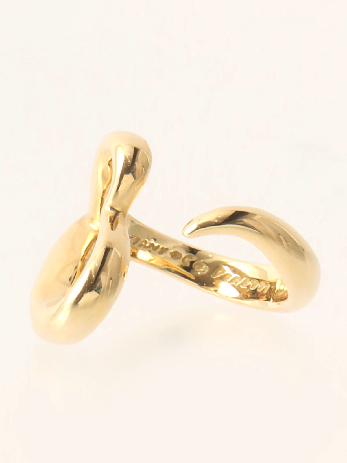18K Gold Open Heart Ring