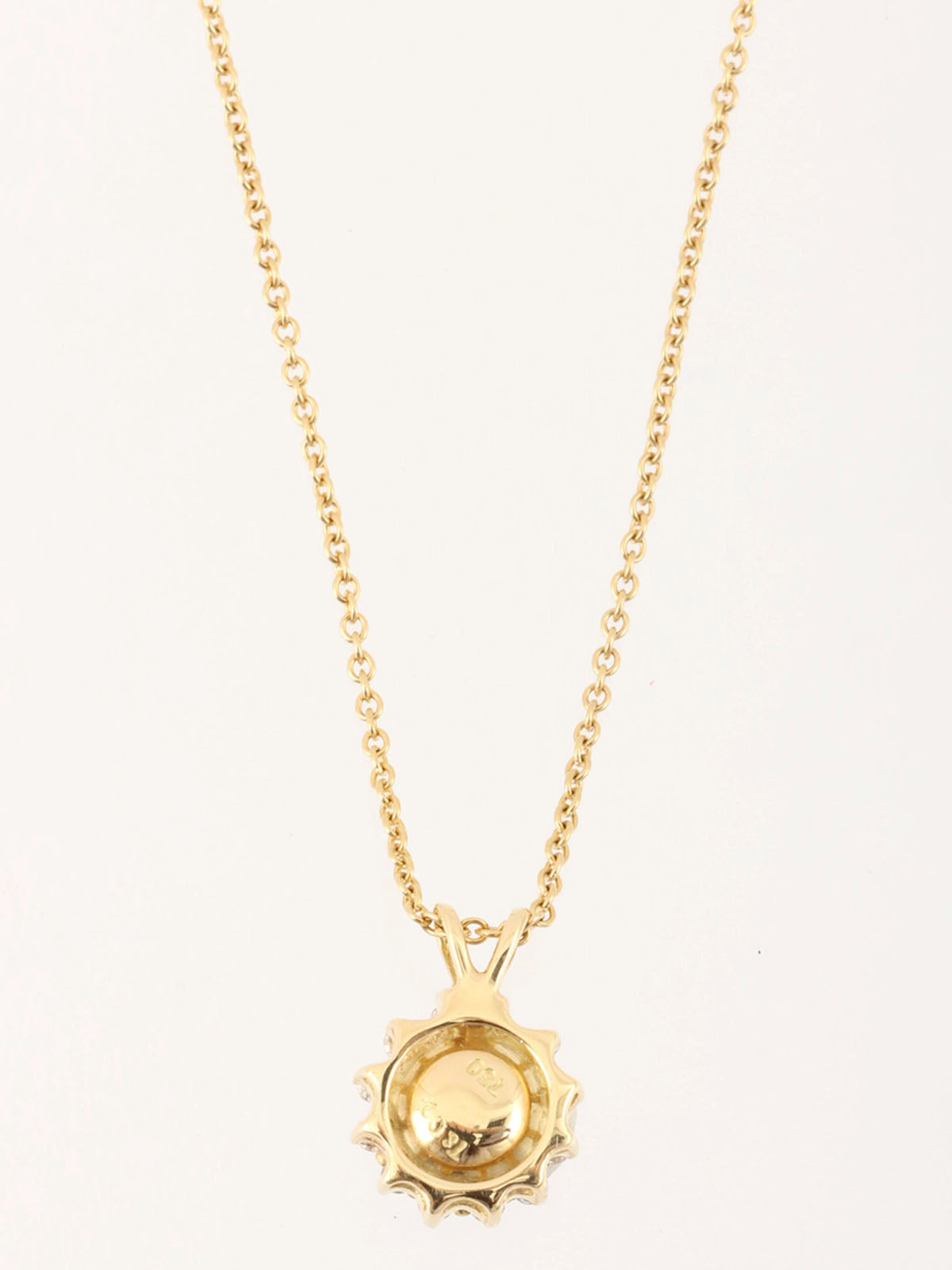 18K Diamond Pearl Flower Motif Necklace in White/Gold