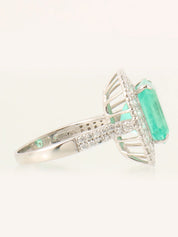 Platinum emerald and diamond square ring in silver/green