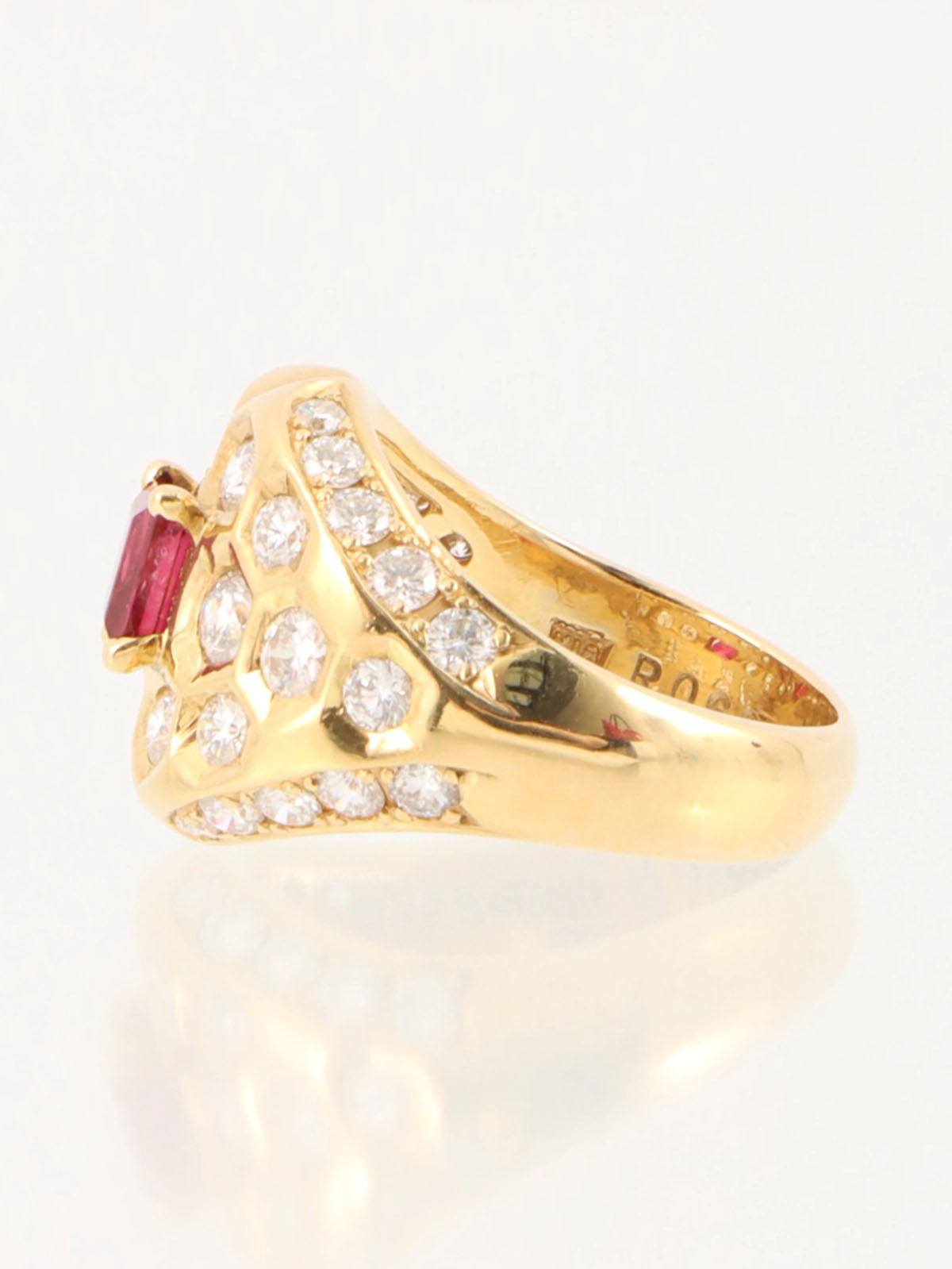 18K Gold/Red Diamond Ruby Design Ring